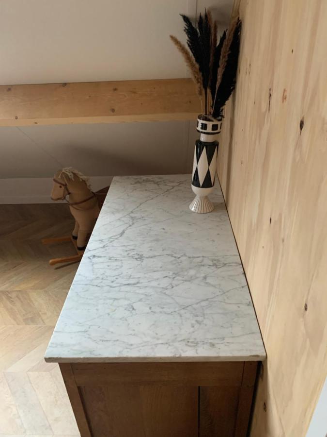 シント・アナラント Tiny House Thuusヴィラ エクステリア 写真
