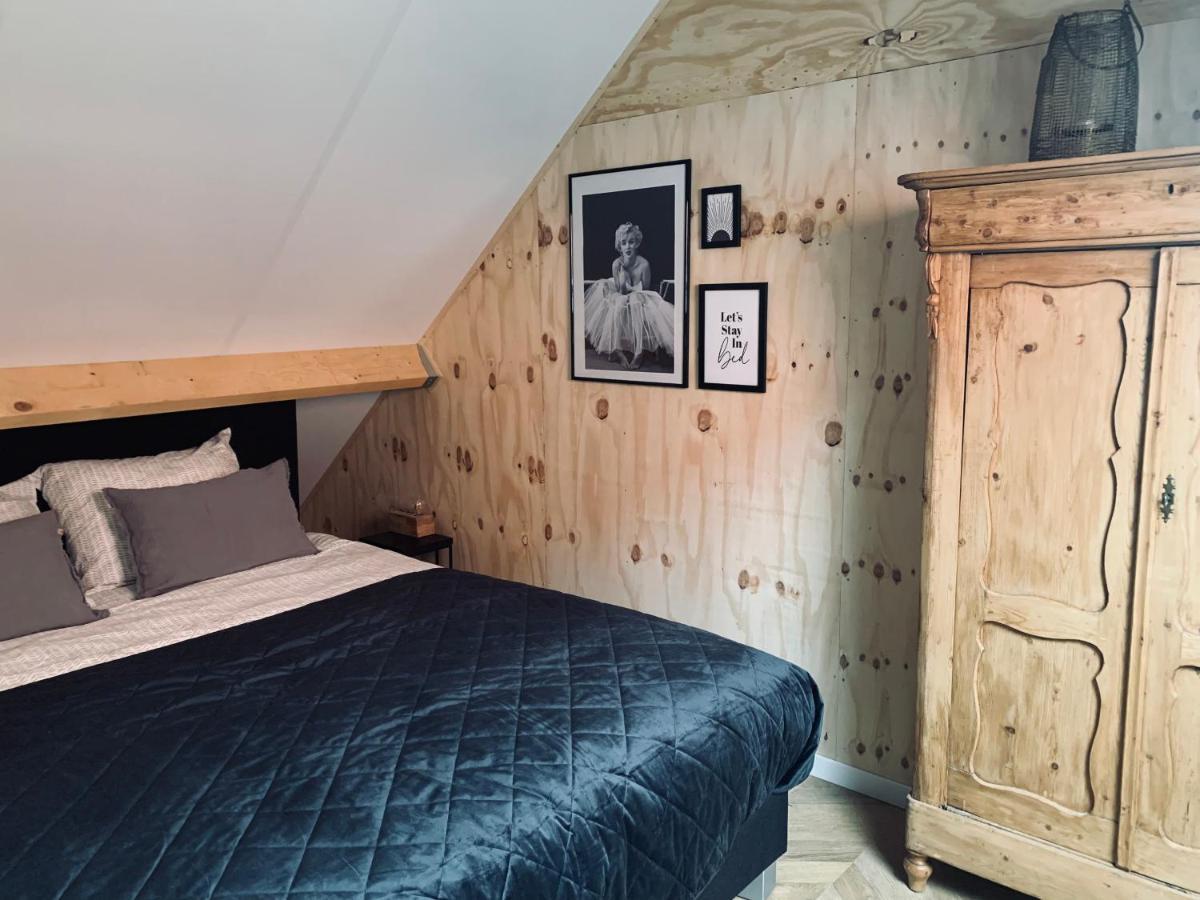 シント・アナラント Tiny House Thuusヴィラ エクステリア 写真