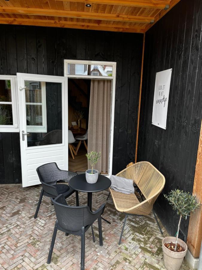 シント・アナラント Tiny House Thuusヴィラ エクステリア 写真