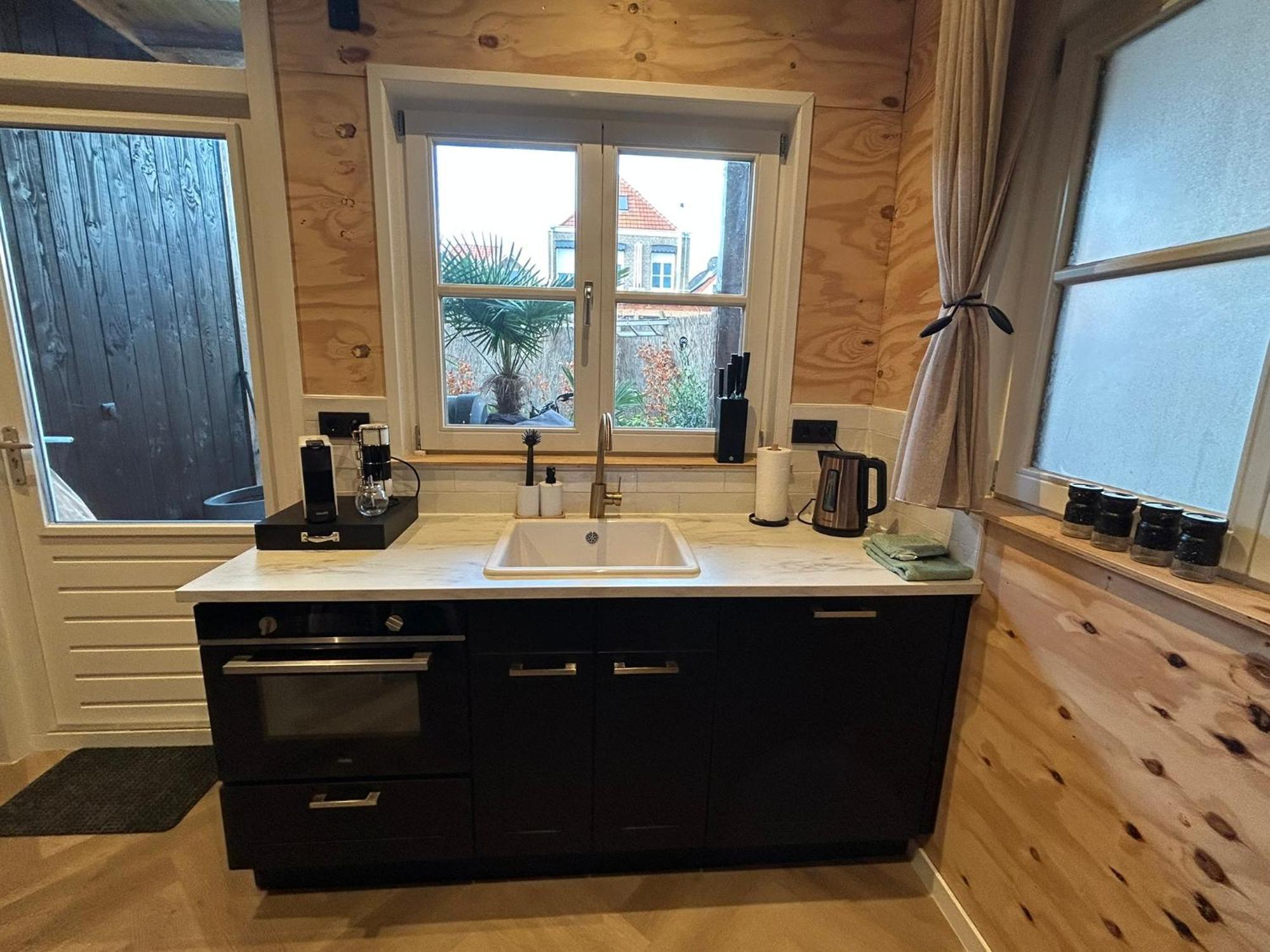 シント・アナラント Tiny House Thuusヴィラ エクステリア 写真