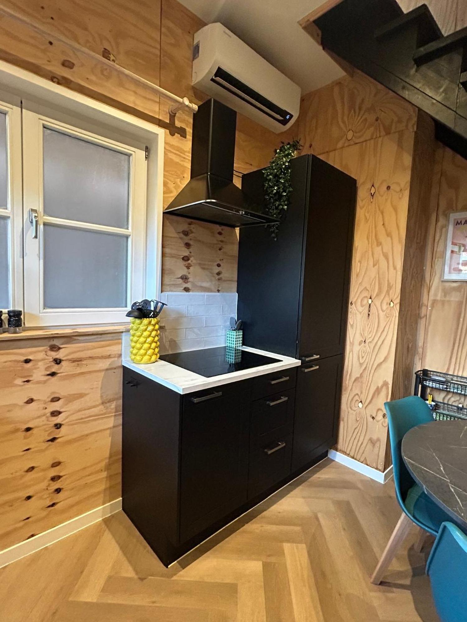シント・アナラント Tiny House Thuusヴィラ エクステリア 写真