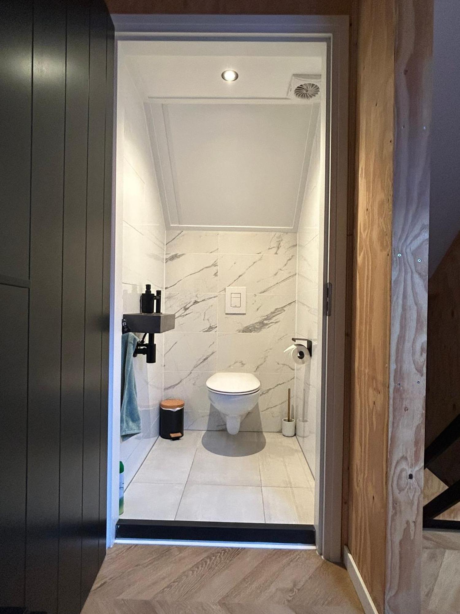 シント・アナラント Tiny House Thuusヴィラ エクステリア 写真