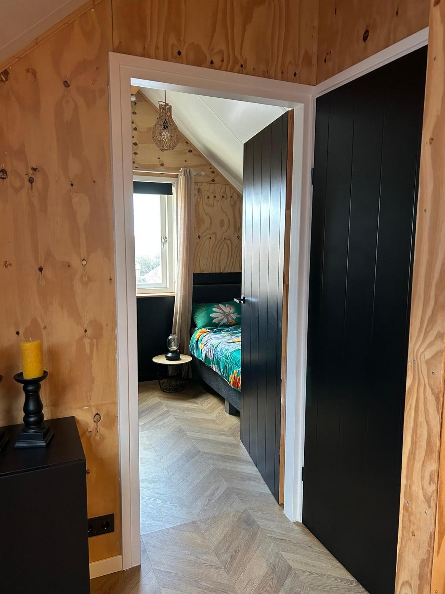 シント・アナラント Tiny House Thuusヴィラ エクステリア 写真